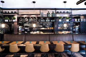 Lobby lounge - Motel One Newcastle (Newcastle-upon-Tyne)