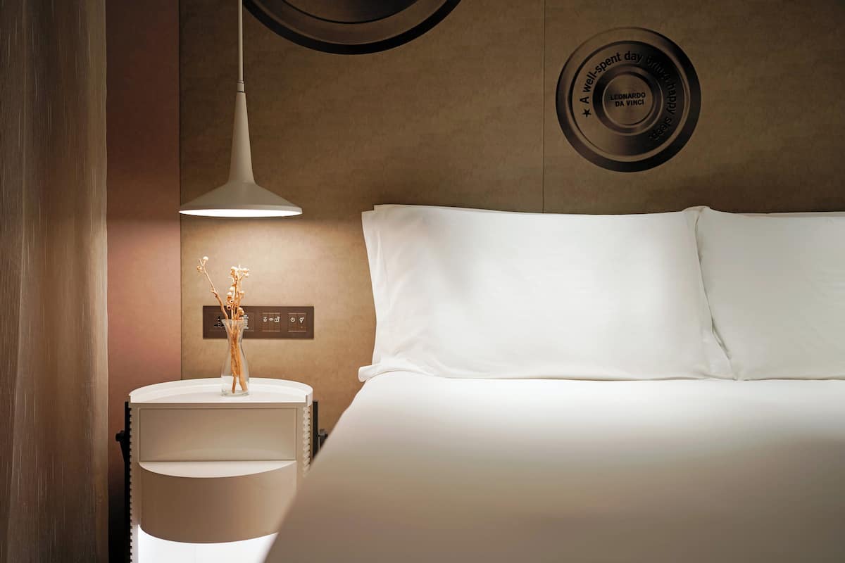 Chambre Standard, 1 très grand lit