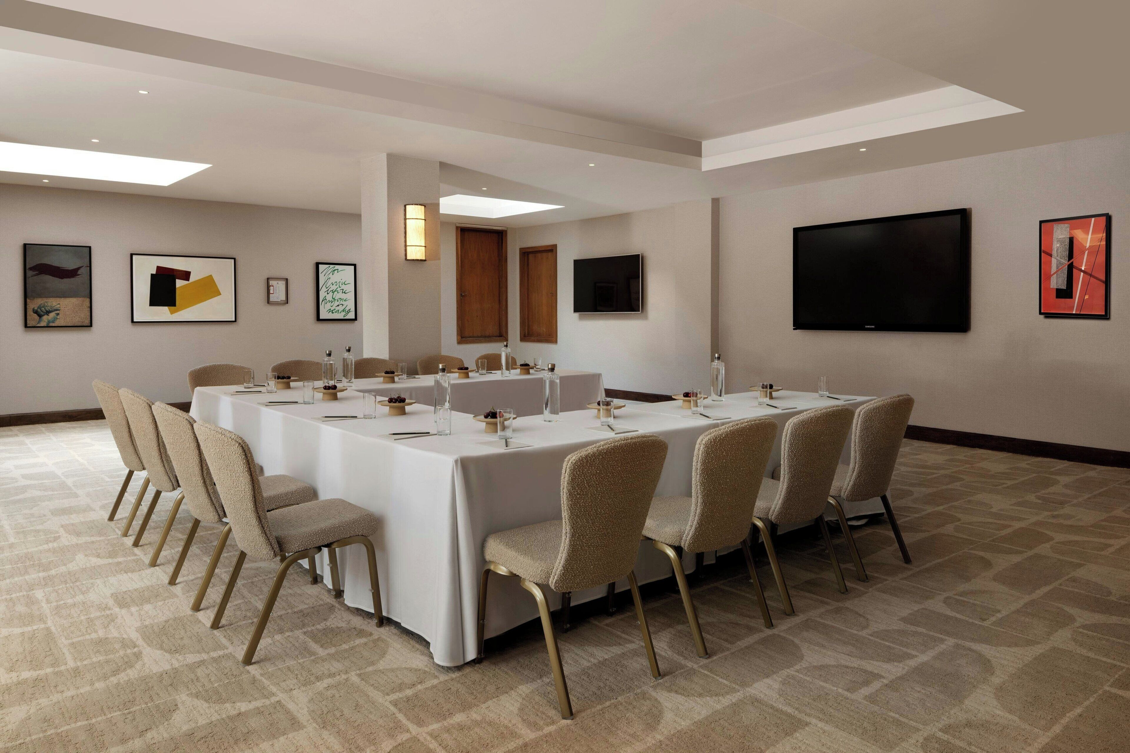 Photo - Montcalm Royal London House, London City