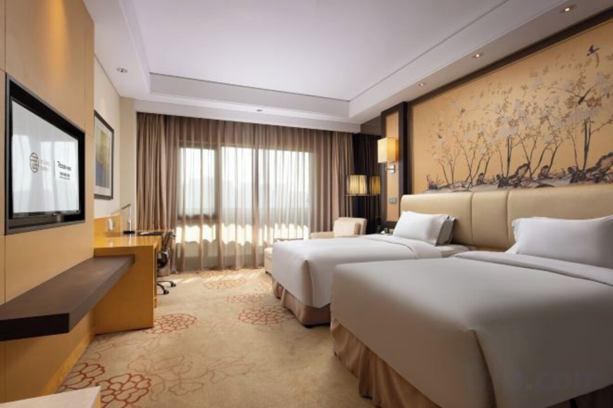 Superior 2-bed Room