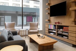 Exterior - EVEN Hotel Brooklyn by IHG (Brooklyn)