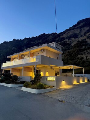 Front of property - Skinos Apartments and Studios (Agios Vasileios)