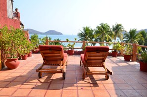 Superior Suite, 2 Bedrooms | Terrace/patio - Arena Suites (Zihuatanejo)