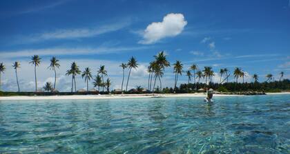 Beach Heaven Maldives - Golden Turtle Guest House