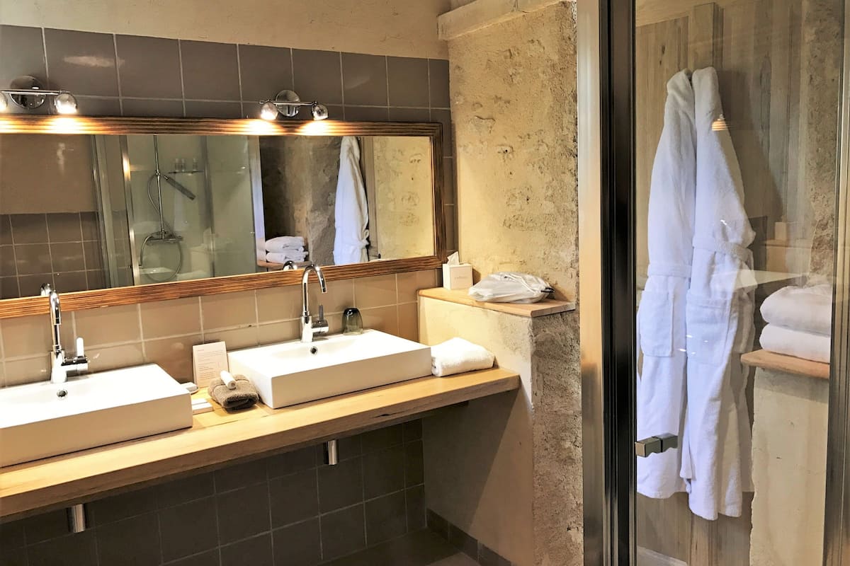 room, garden area | bathroom | free toiletries, hair dryer, bathrobes, slippers