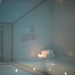 Couples treatment room(s), sauna, steam room, Turkish bath/hammam