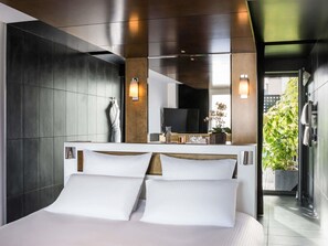 Signature Suite, 1 Katil Raja (King) (Teck Executive) | Peralatan tempat tidur premium, bar mini, peti besi dalam bilik, meja 