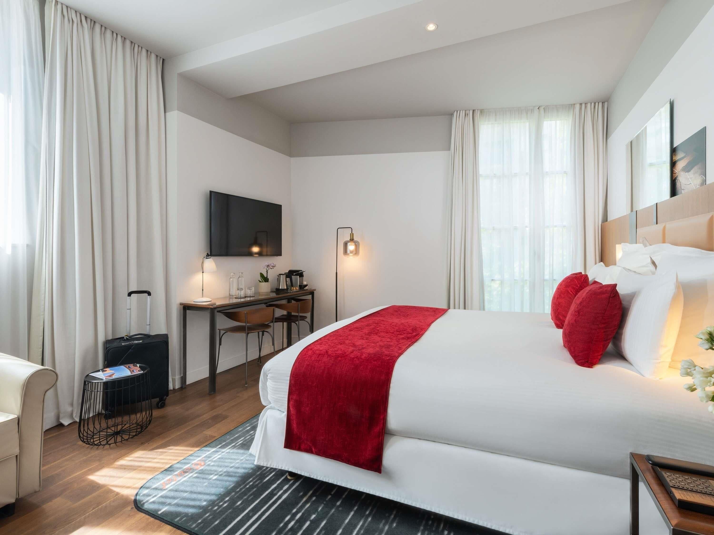 Literie de qualité supérieure, minibar, coffres-forts dans les chambres