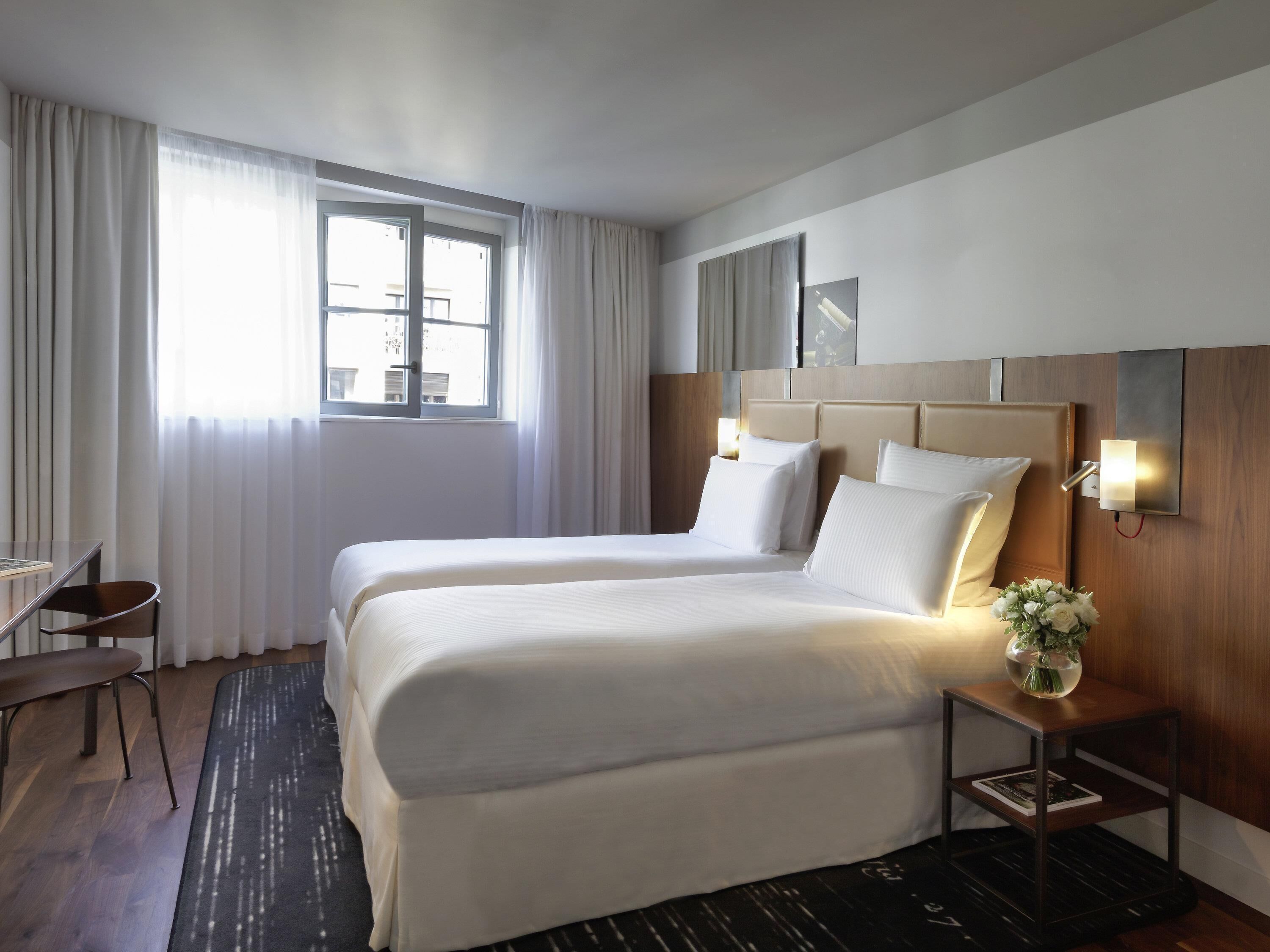 Habitación superior con 2 camas individuales, 2 camas individuales | Ropa de cama de alta calidad y minibar 