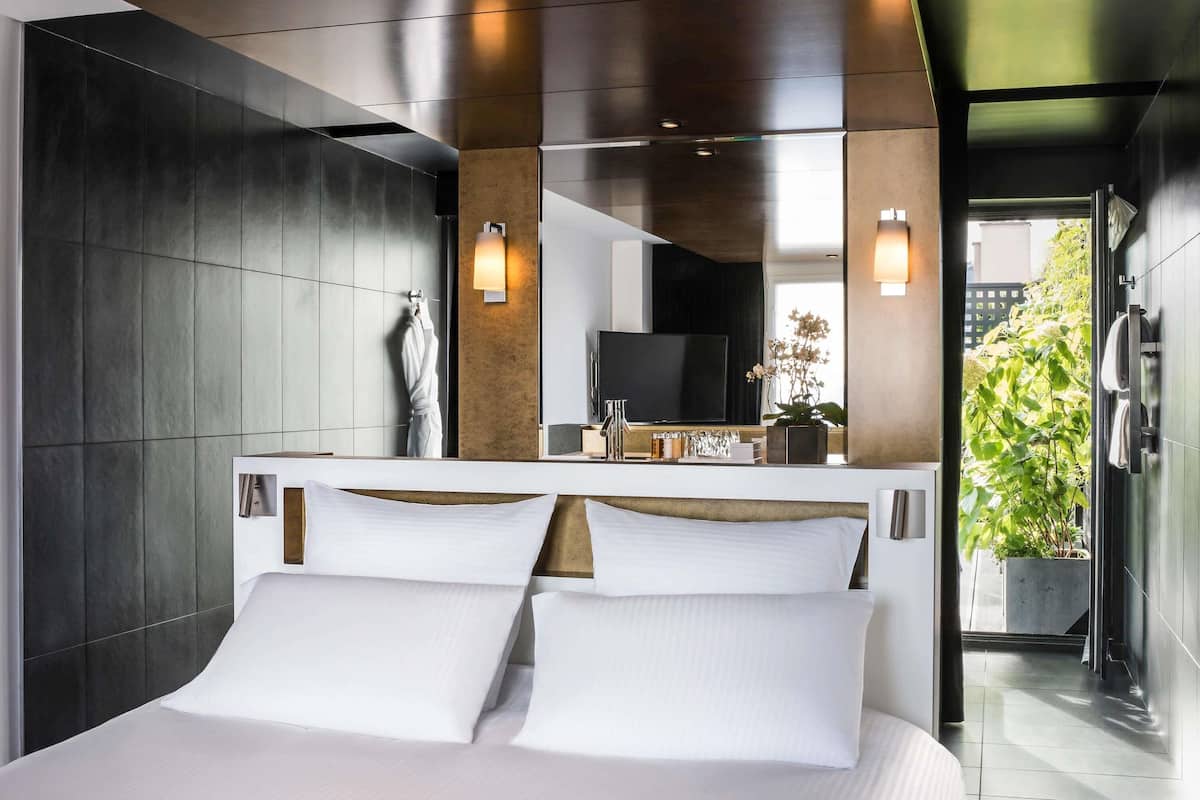 Suite – signature, 1 kingsize-seng (Teck Executive) | Sengetøy av topp kvalitet, minibar, safe på rommet og skrivebord