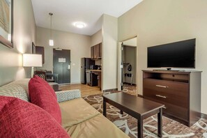 Suite, 1 très grand lit et 1 canapé-lit, accessible aux personnes à mobilité réduite, non-fumeur