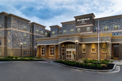 Residence Inn by Marriott Kansas City at The Legends