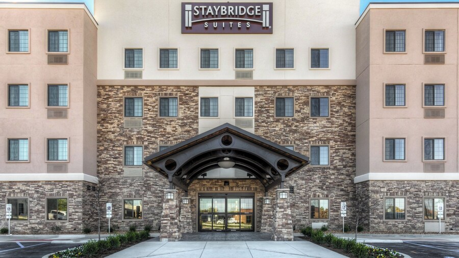 Staybridge Suites St Louis - Westport by IHG