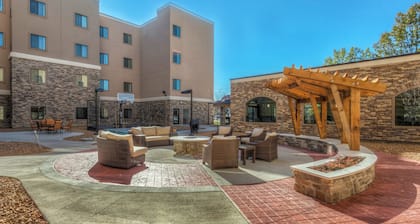 Staybridge Suites St Louis - Westport by IHG