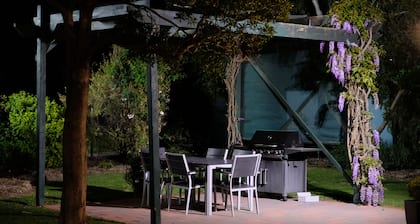 Loddon River Motel