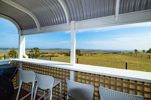 High View Family Cottages