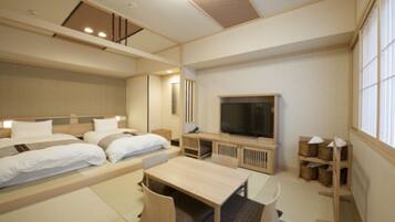 In-room safe, desk, free WiFi, bed sheets