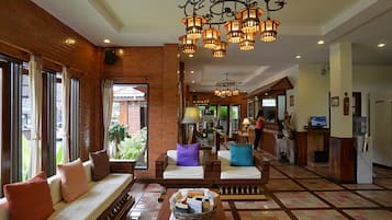 Hall