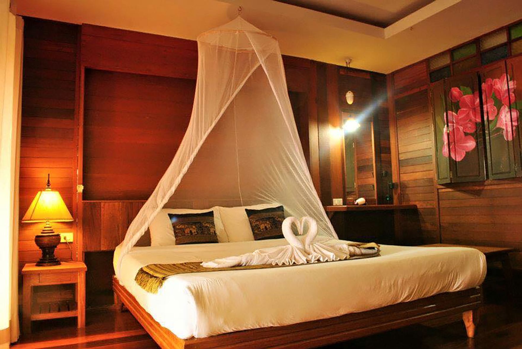 Minibar, coffres-forts dans les chambres, lits pliants/supplémentaires