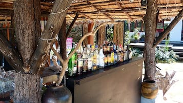 住宿內酒吧