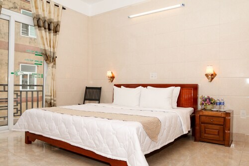 Hue Boutique Homestay