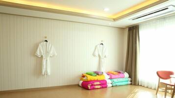 VIP Ondol Room | Soundproofing, free WiFi, bed sheets