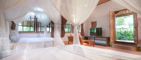 Double or Twin Room, 2 Katil Ratu (Queen), Pool View, Ground Floor | Pemandangan dari bilik