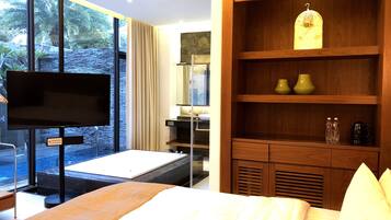 Cubrecamas, cortinas blackout, sistema de insonorización y wifi gratis