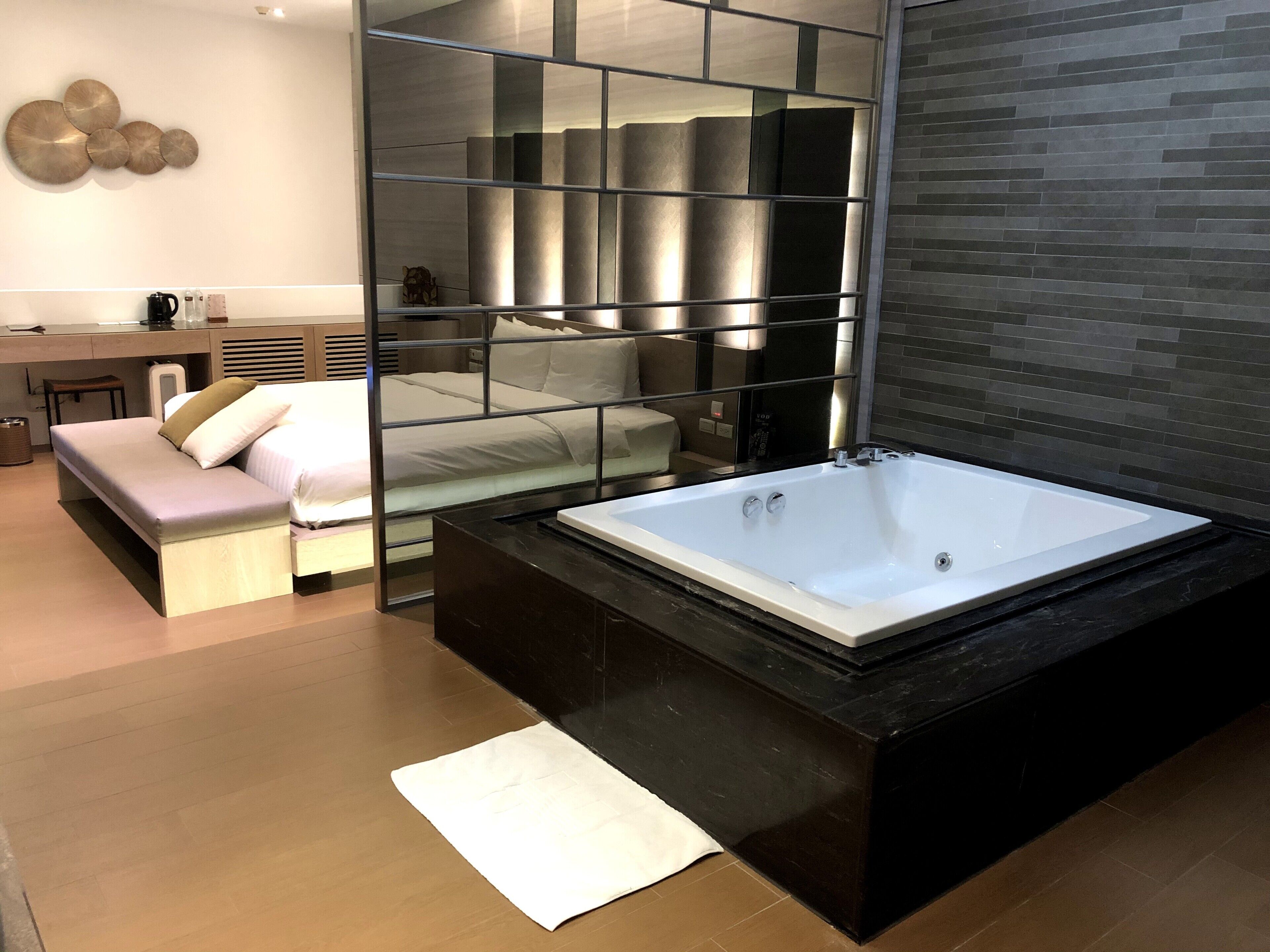 standard double room | private spa tub