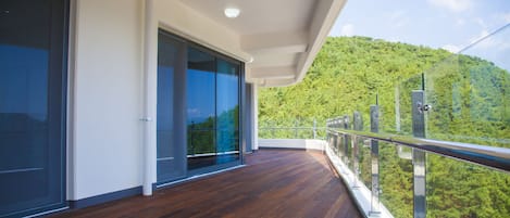 Junior-Suite, 1 Schlafzimmer, Terrasse | Balkon