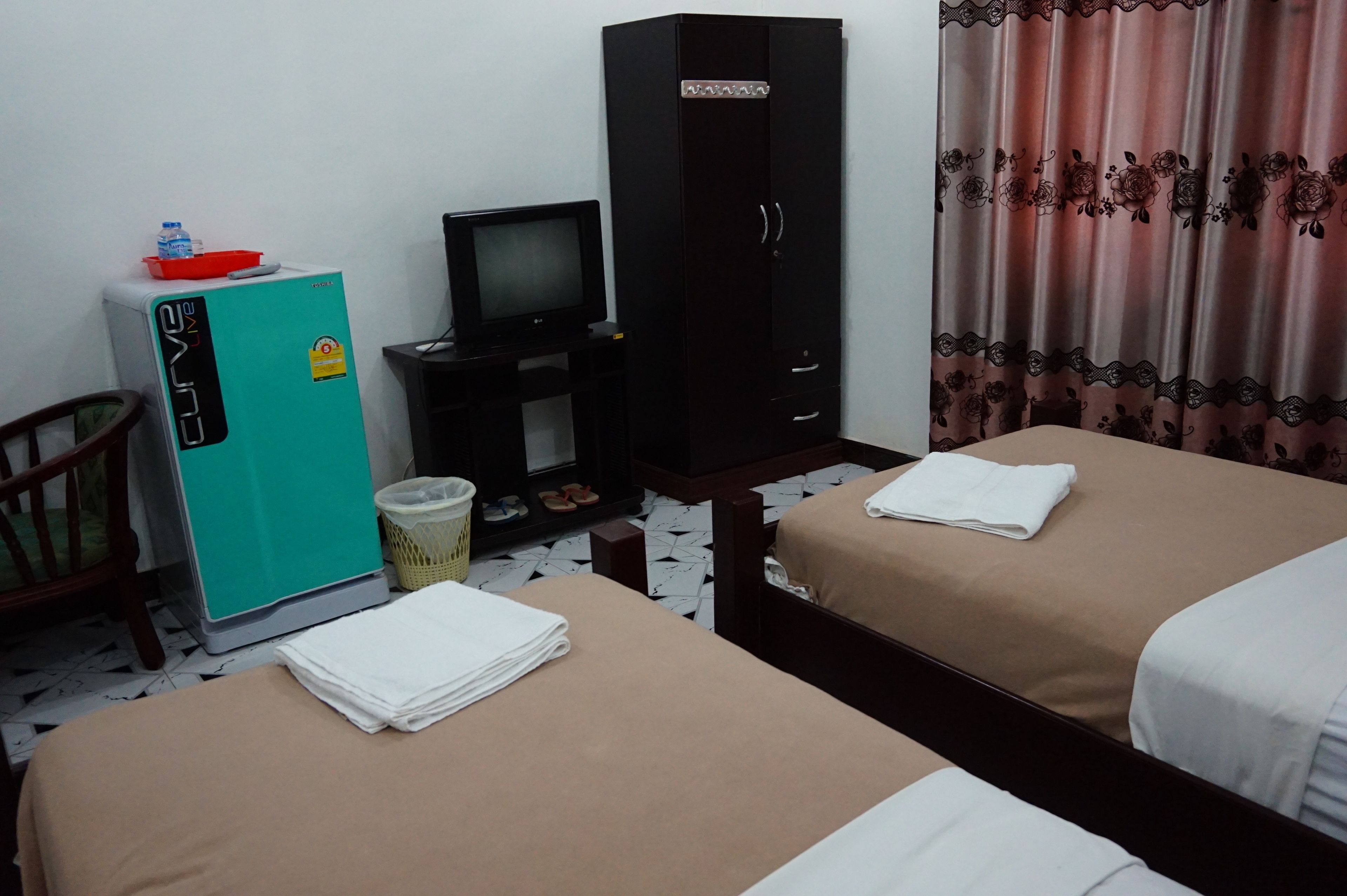 twin room | room amenity