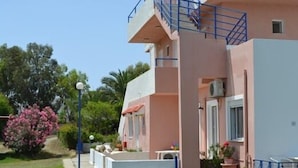 Unclassified image, 5 of 18, button - Petasos Apartments (Rhodes)
