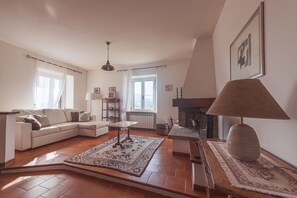 Living area - Agriturismo Querceto (Gubbio)