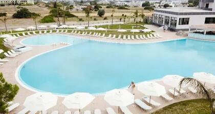 Evita Resort