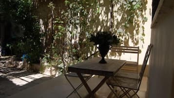 Studiolejlighed | Terrasse/gårdhave