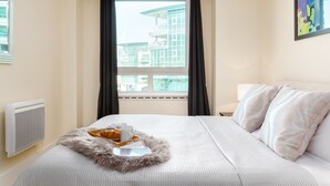 View from room - St. George Wharf Serviced Apartments by TheSquare (London)