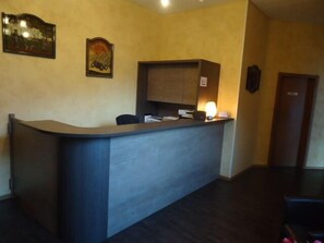 Reception - Hotel du Stand (Martigny)