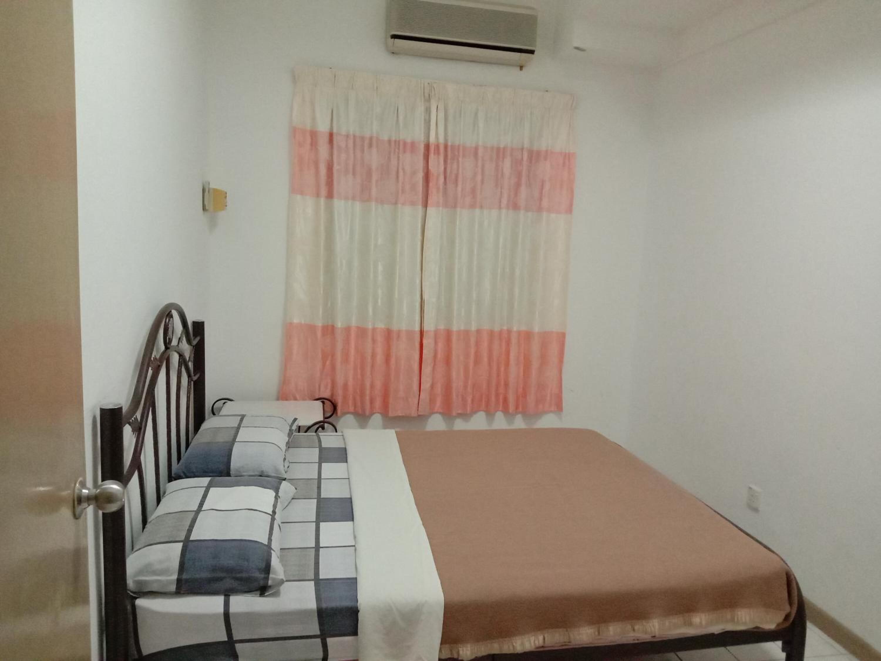Blackout curtains, bed sheets