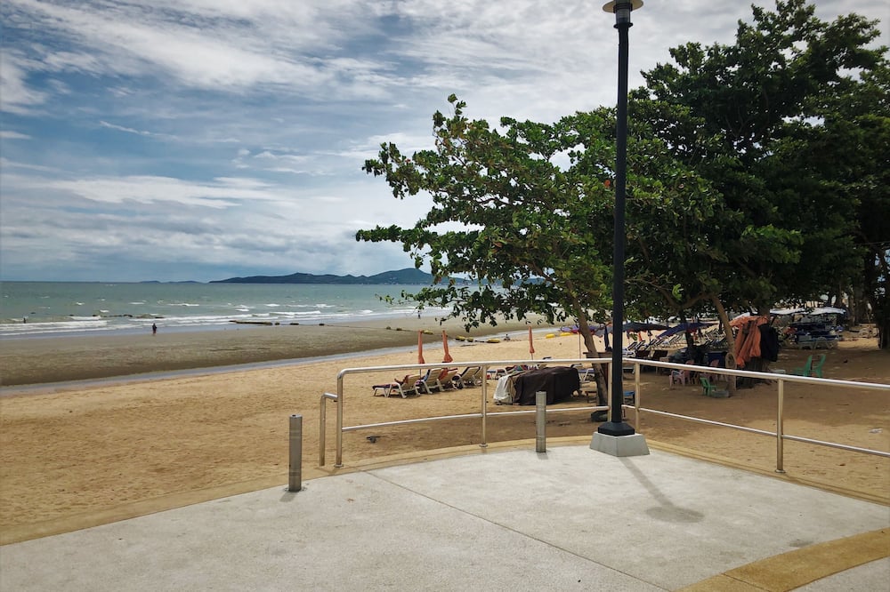 Baan Talay