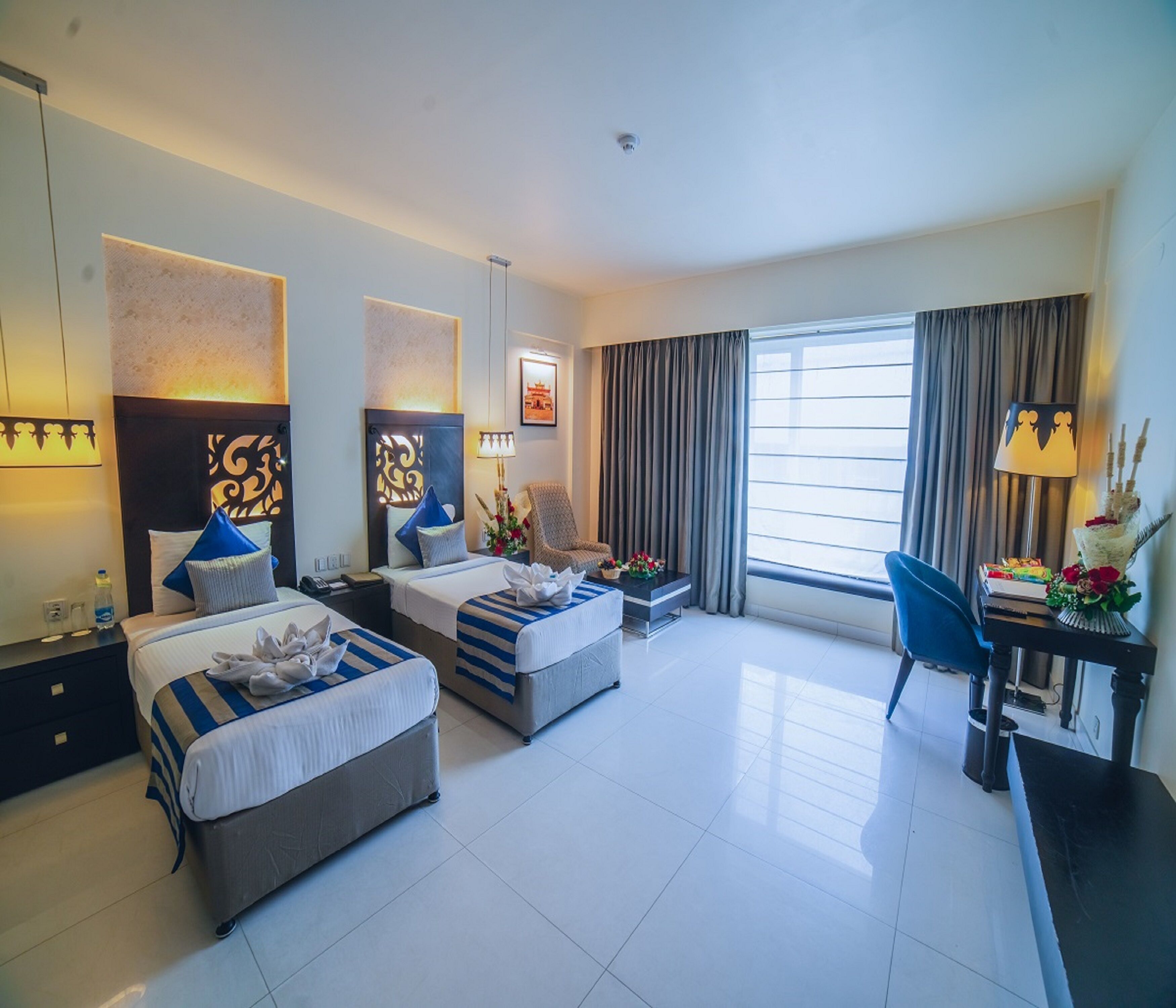 premium double room | premium bedding, minibar, in-room safe, desk