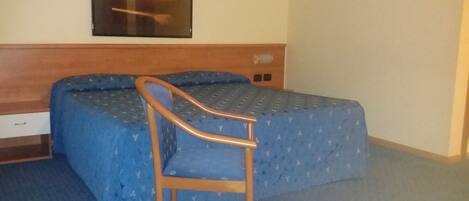 Desk, cots/infant beds, rollaway beds, free WiFi