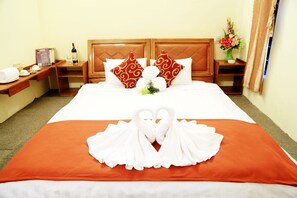 Apartamento | Roupas de cama premium, cofres nos quartos, Wi-Fi de cortesia