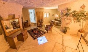Junior Suite | Living area