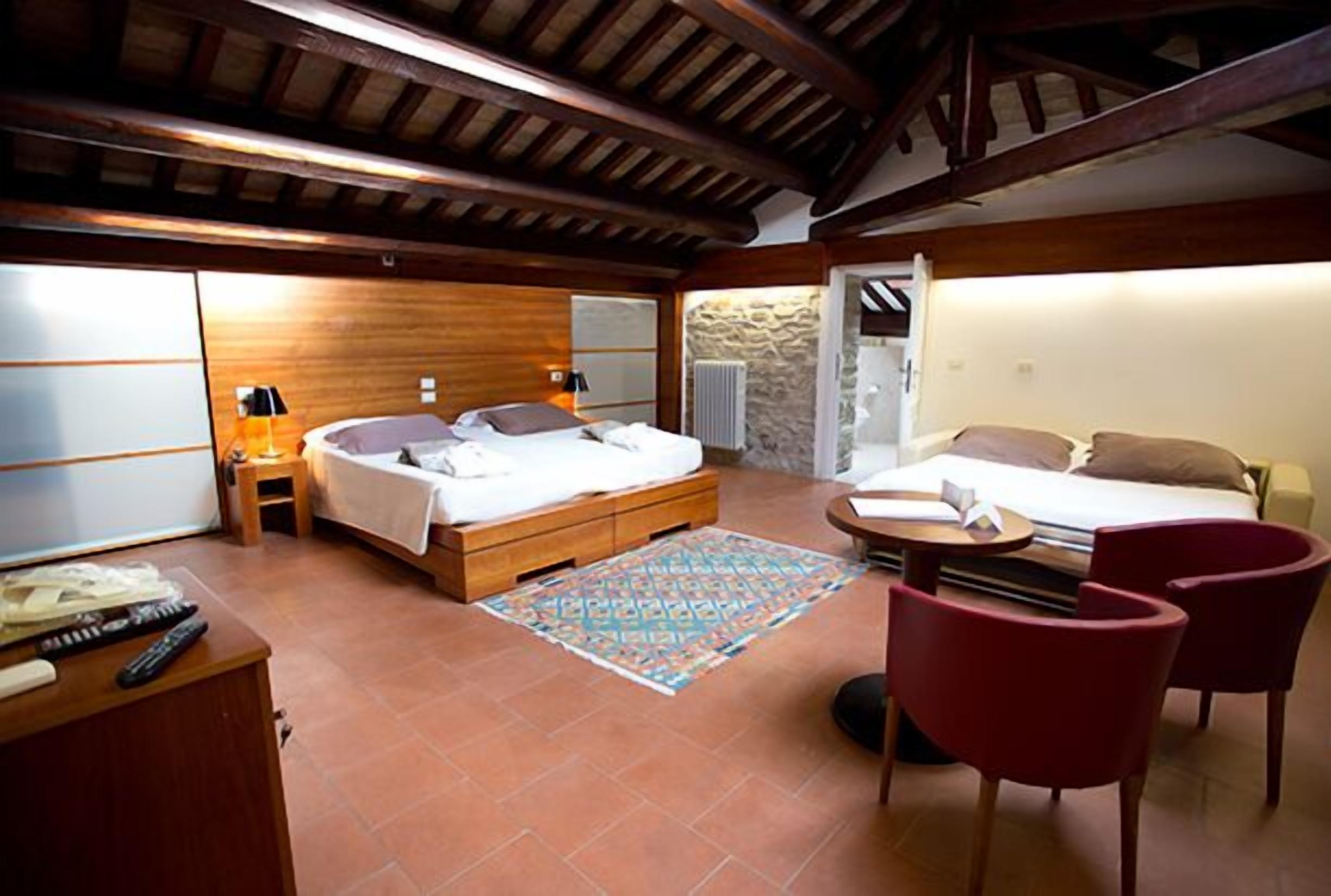 superior triple room | minibar, in-room safe, desk, free wifi