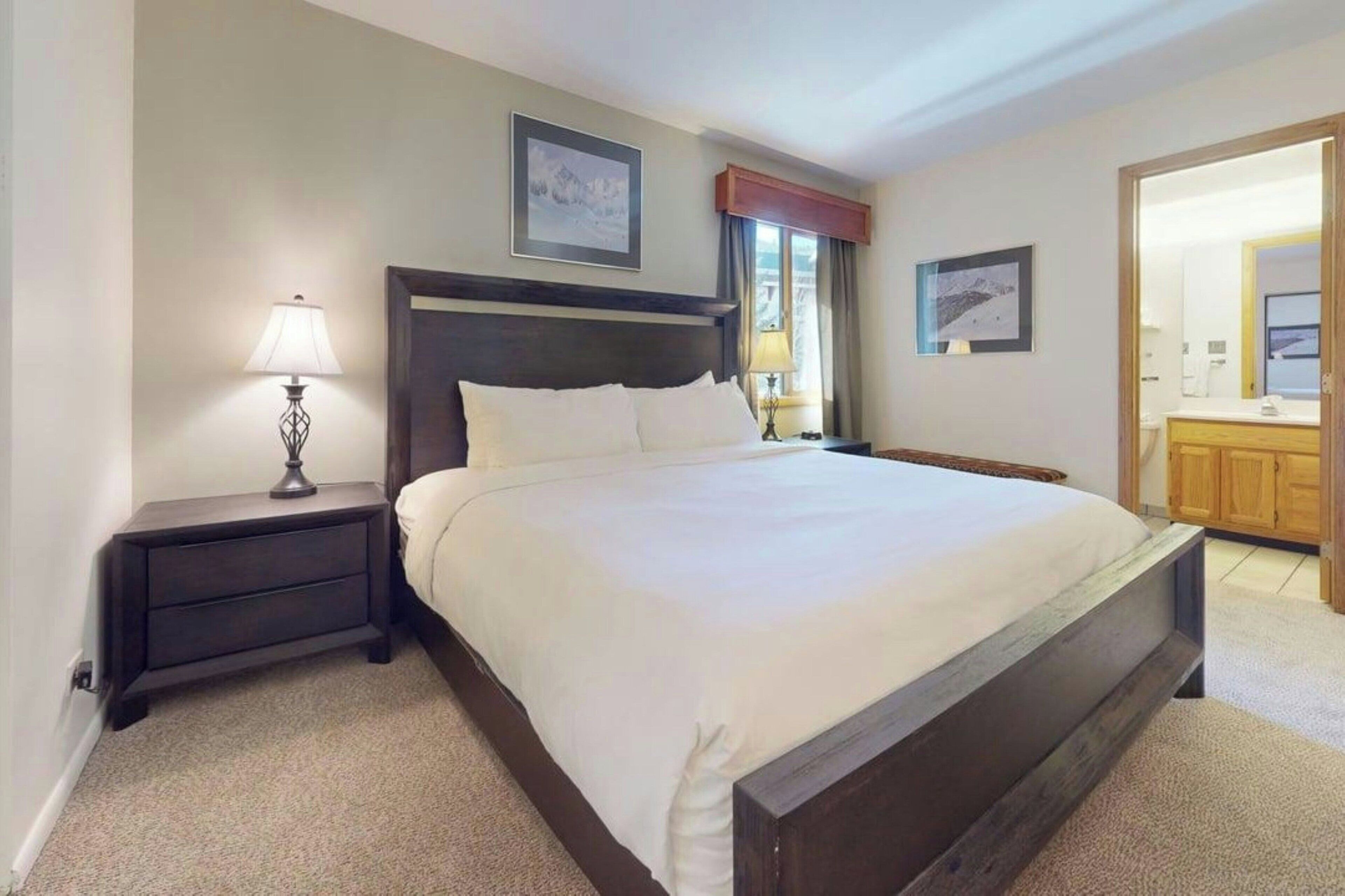 3 Schlafzimmer, Zimmersafe, individuell dekoriert