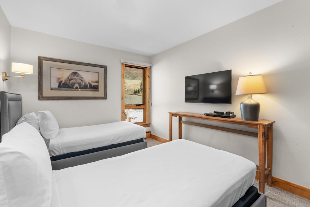 CoralTree Residence Collection - Vail photo 7