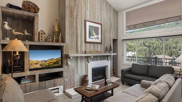 Condo, 3 Bedroom 3 Bath | Living area | Flat-screen TV, fireplace, DVD player