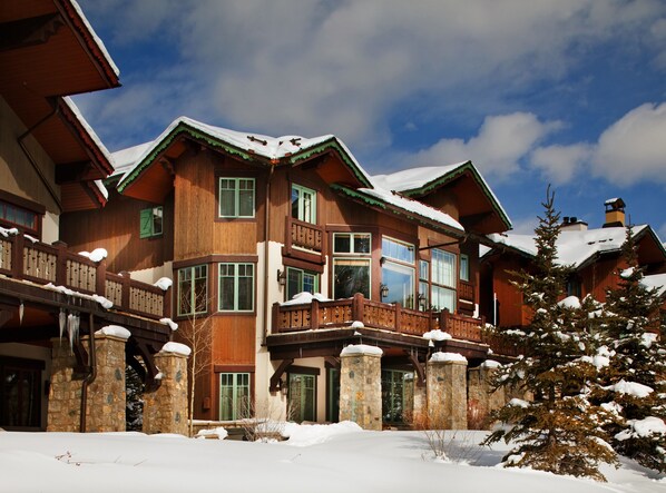 Condo, 5 Bedrooms | Exterior