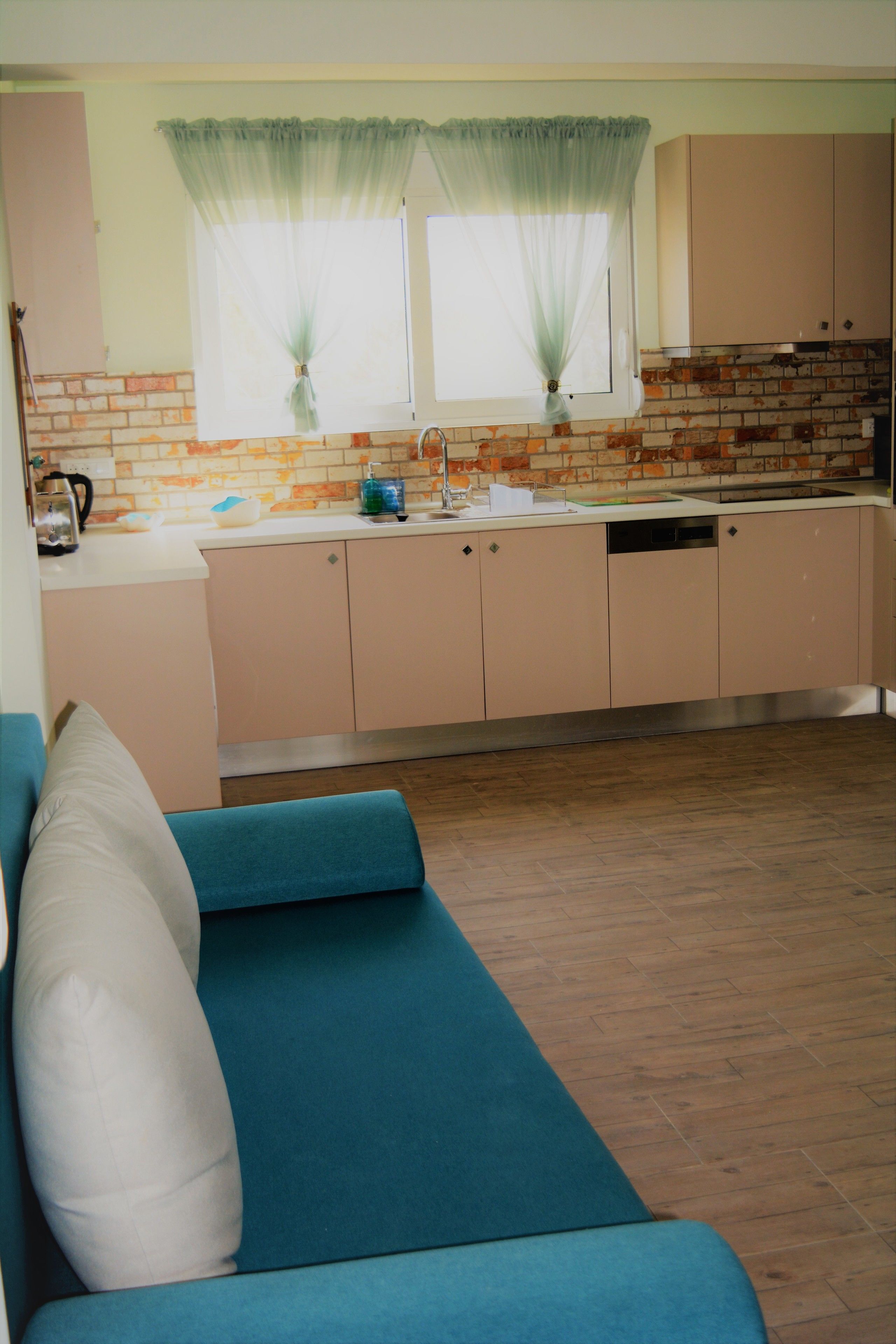 in-room safe, iron/ironing board, free wifi