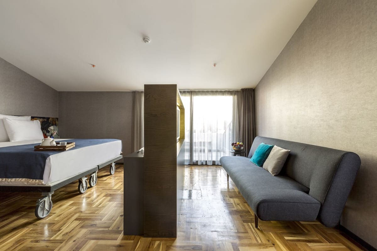 Deluxe Room, 1 King Bed with Sofa bed, Terrace